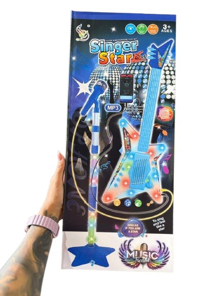 SET GUITARRA Y MICROFONO HD-502
